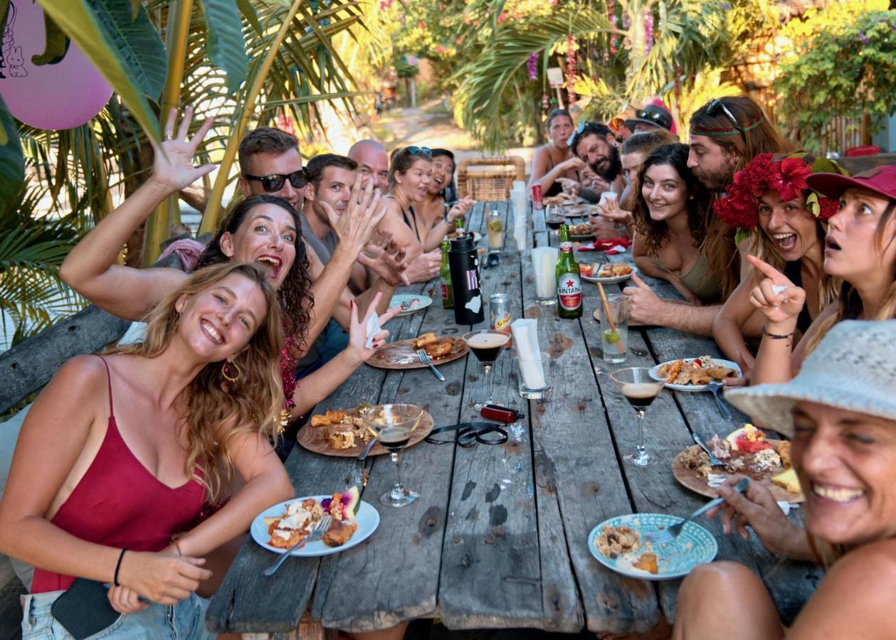 Hotel Begadang Gili Air Exterior foto